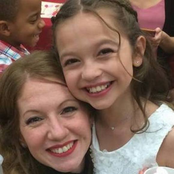 Meet your Posher, Sandi - Picture 1 of 1